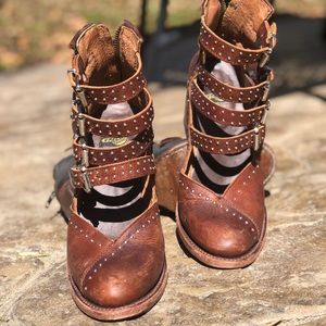 Freebird by Steven, Felicity